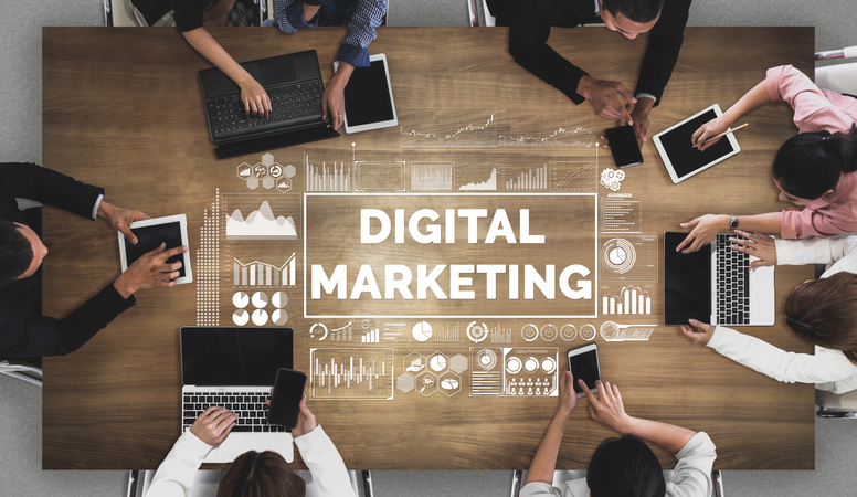 A student learning How to start digital marketing using modern AI tools and analytics dashboards